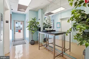 1260 21st St NW, Washington, DC 20036 - Photo 13