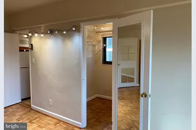 2141 I Street NW #806, Washington, DC 20037 - Photo 29