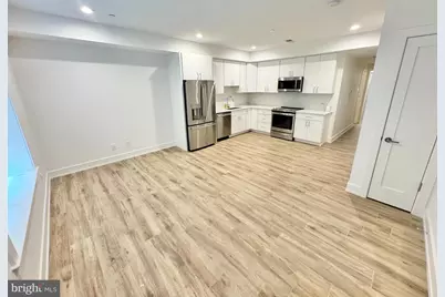 2217 40th Place NW #01, Washington, DC 20007 - Photo 5