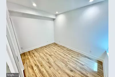 2217 40th Place NW #01, Washington, DC 20007 - Photo 9