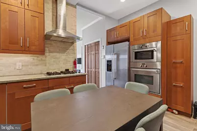 229 10th Street NE, Washington, DC 20002 - Photo 11
