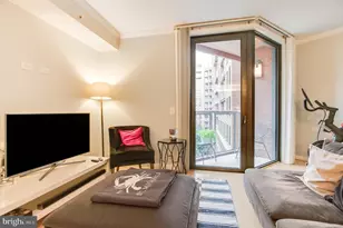 631 D Street NW, Washington, DC 20004 - Photo 9
