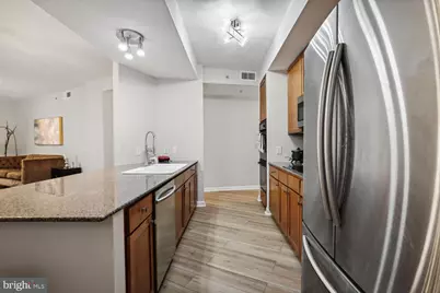400 Massachusetts Avenue NW #411, Washington, DC 20001 - Photo 7