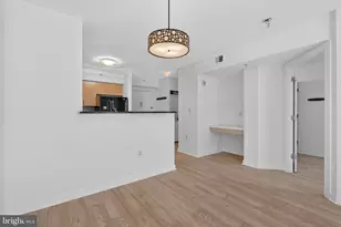 1000 New Jersey Ave SE, Washington, DC 20003 - Photo 9