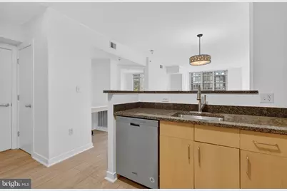 1000 New Jersey Avenue SE #609, Washington, DC 20003 - Photo 15