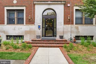 1321 Fairmont St NW, Washington, DC 20009 - Photo 3