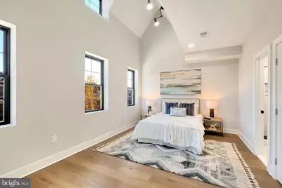 21 16th Street SE, Washington, DC 20003 - Photo 15