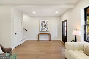 21 16th St SE, Washington, DC 20003 - Photo 3