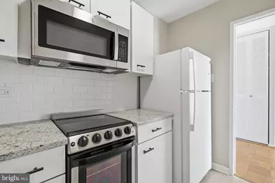 1301 Delaware Street SW #N720, Washington, DC 20024 - Photo 11