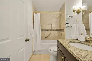 3223 Sutton Pl NW, Washington, DC 20016 - Photo 19
