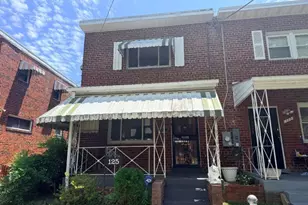 125 48th Pl NE, Washington, DC 20019 - Photo 1