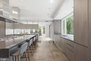4009 Highwood Ct NW, Washington, DC 20007 - Photo 29