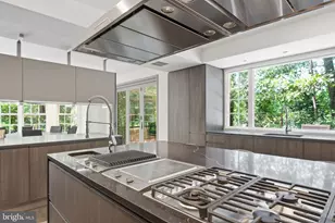 4009 Highwood Ct NW, Washington, DC 20007 - Photo 27