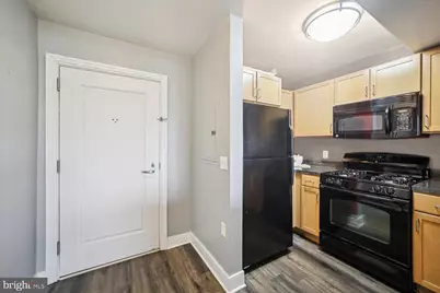 800 4th Street SW #S717, Washington, DC 20024 - Photo 9