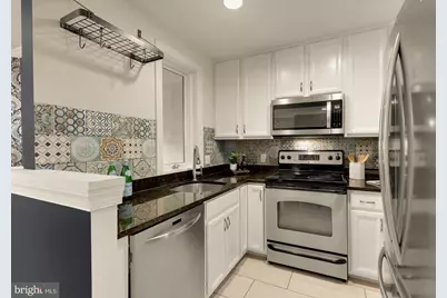 1313 Vermont Avenue NW #13, Washington, DC 20005 - Photo 13