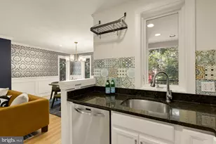 1313 Vermont Ave NW, Washington, DC 20005 - Photo 15