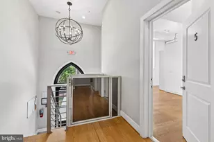 1211 G St SE, Washington, DC 20003 - Photo 5