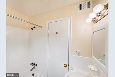 3823 W Street SE #201, Washington, DC 20020 - Photo 9