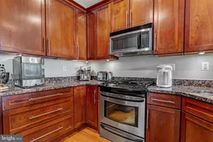 1531 Park Rd NW, Washington, DC 20010 - Photo 17