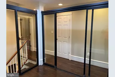 915 C Street SE, Washington, DC 20003 - Photo 55