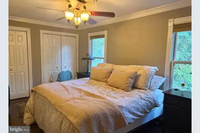 915 C Street SE, Washington, DC 20003 - Photo 31