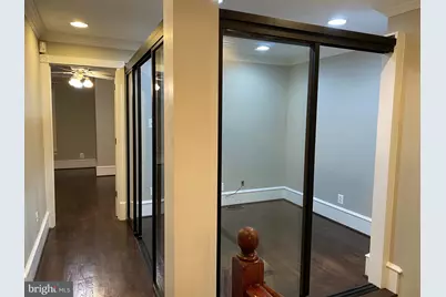 915 C Street SE, Washington, DC 20003 - Photo 59
