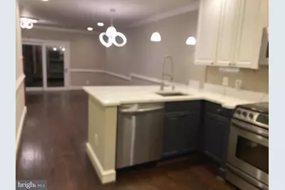 915 C Street SE, Washington, DC 20003 - Photo 45