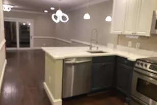 915 C St SE, Washington, DC 20003 - Photo 45