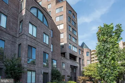 3 Washington Circle NW #803, Washington, DC 20037 - Photo 3