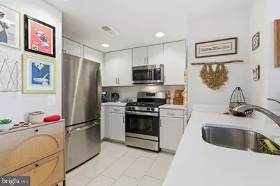 50 Florida Avenue NE #819, Washington, DC 20002 - Photo 17