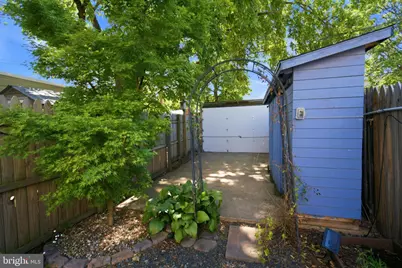 236 Warren Street NE, Washington, DC 20002 - Photo 33