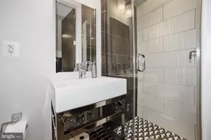 2298 Champlain St NW, Washington, DC 20009 - Photo 31