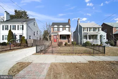 423 Quackenbos Street NW, Washington, DC 20011 - Photo 3