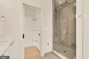 2100 4th St NE, Washington, DC 20002 - Photo 35