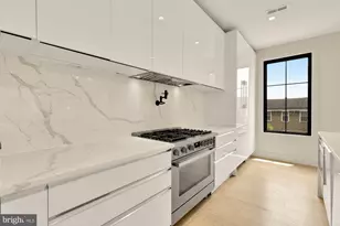 2100 4th St NE, Washington, DC 20002 - Photo 19