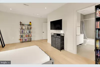 2100 4th Street NE #2, Washington, DC 20002 - Photo 39