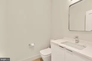 2100 4th St NE, Washington, DC 20002 - Photo 41