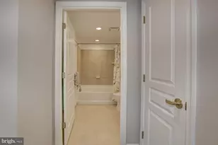 616 E St NW, Washington, DC 20004 - Photo 29