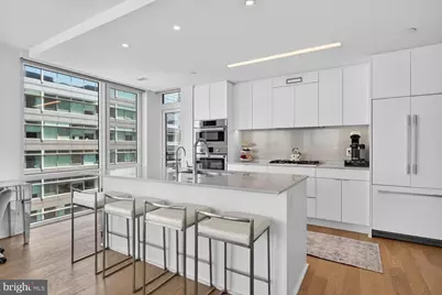 37 L Street SE #802, Washington, DC 20003 - Photo 3