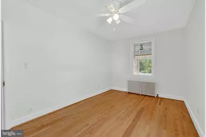 4512 Macarthur Boulevard NW, Washington, DC 20007 - Photo 9