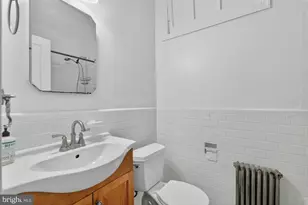 4512 MacArthur Blvd NW, Washington, DC 20007 - Photo 15