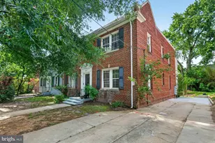 4512 MacArthur Blvd NW, Washington, DC 20007 - Photo 3