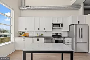 732 15th St SE, Washington, DC 20003 - Photo 9