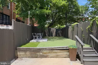 708 I Street SE #A, Washington, DC 20003 - Photo 31