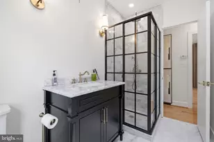 708 I St SE, Washington, DC 20003 - Photo 25