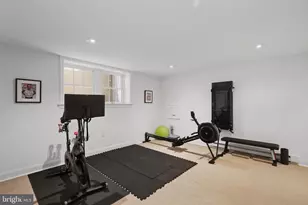 2931 Foxhall Rd NW, Washington, DC 20016 - Photo 51