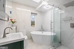 4400 Q St NW, Washington, DC 20007 - Photo 23