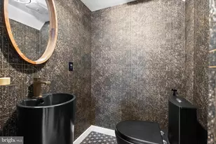 4400 Q St NW, Washington, DC 20007 - Photo 13