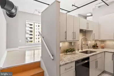 301 Massachusetts Avenue NW #701, Washington, DC 20001 - Photo 37