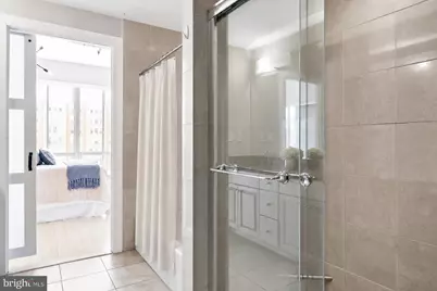 301 Massachusetts Avenue NW #701, Washington, DC 20001 - Photo 35